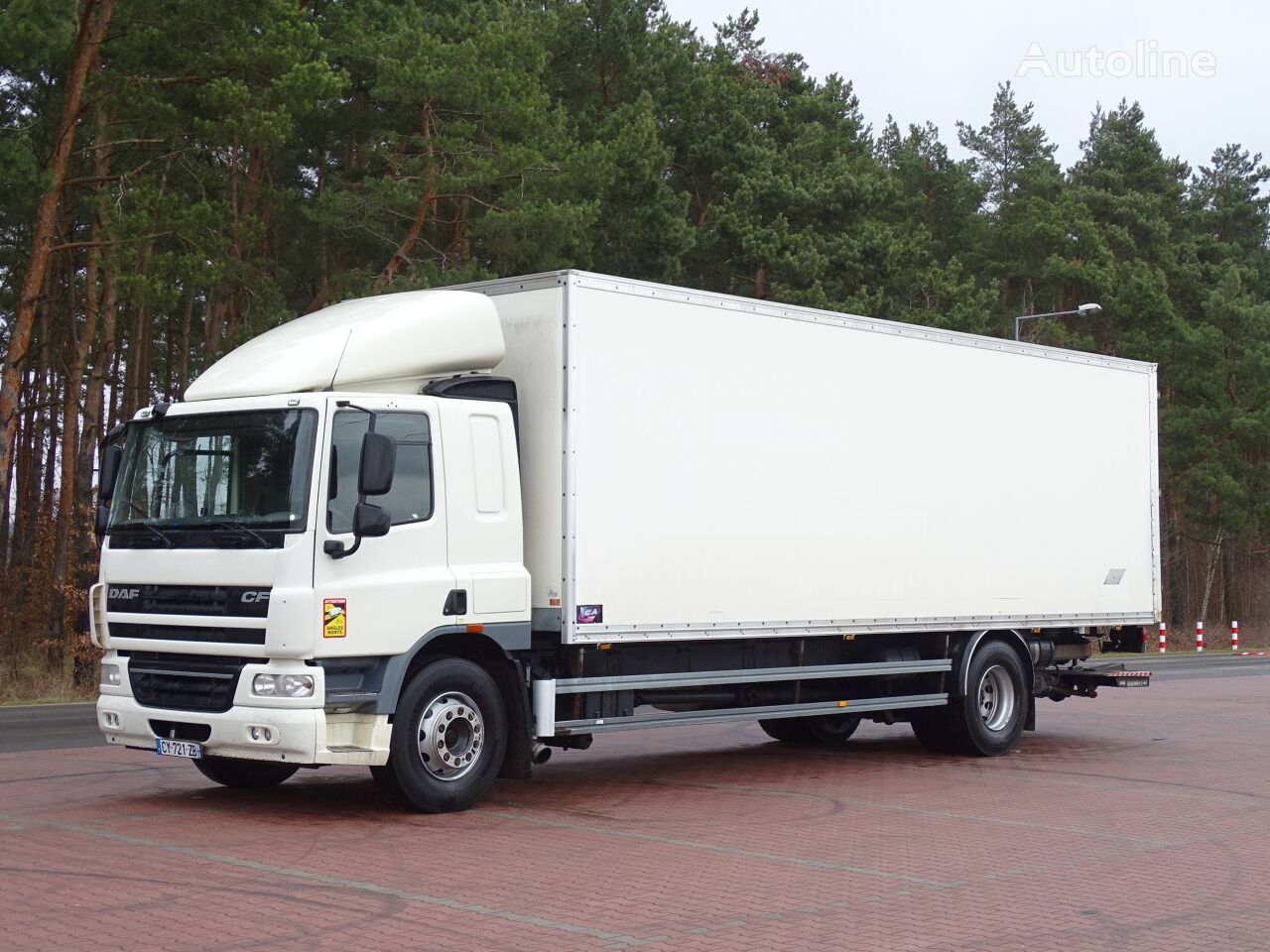 DAF CF 75.360  box truck