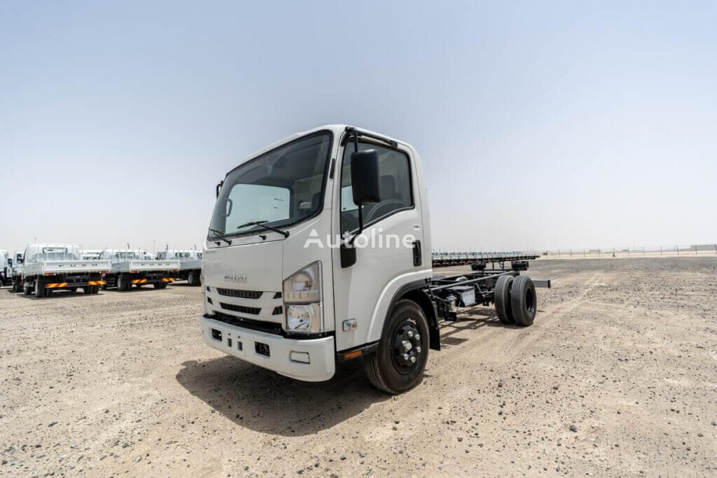 new Isuzu NPR 85H chassis truck