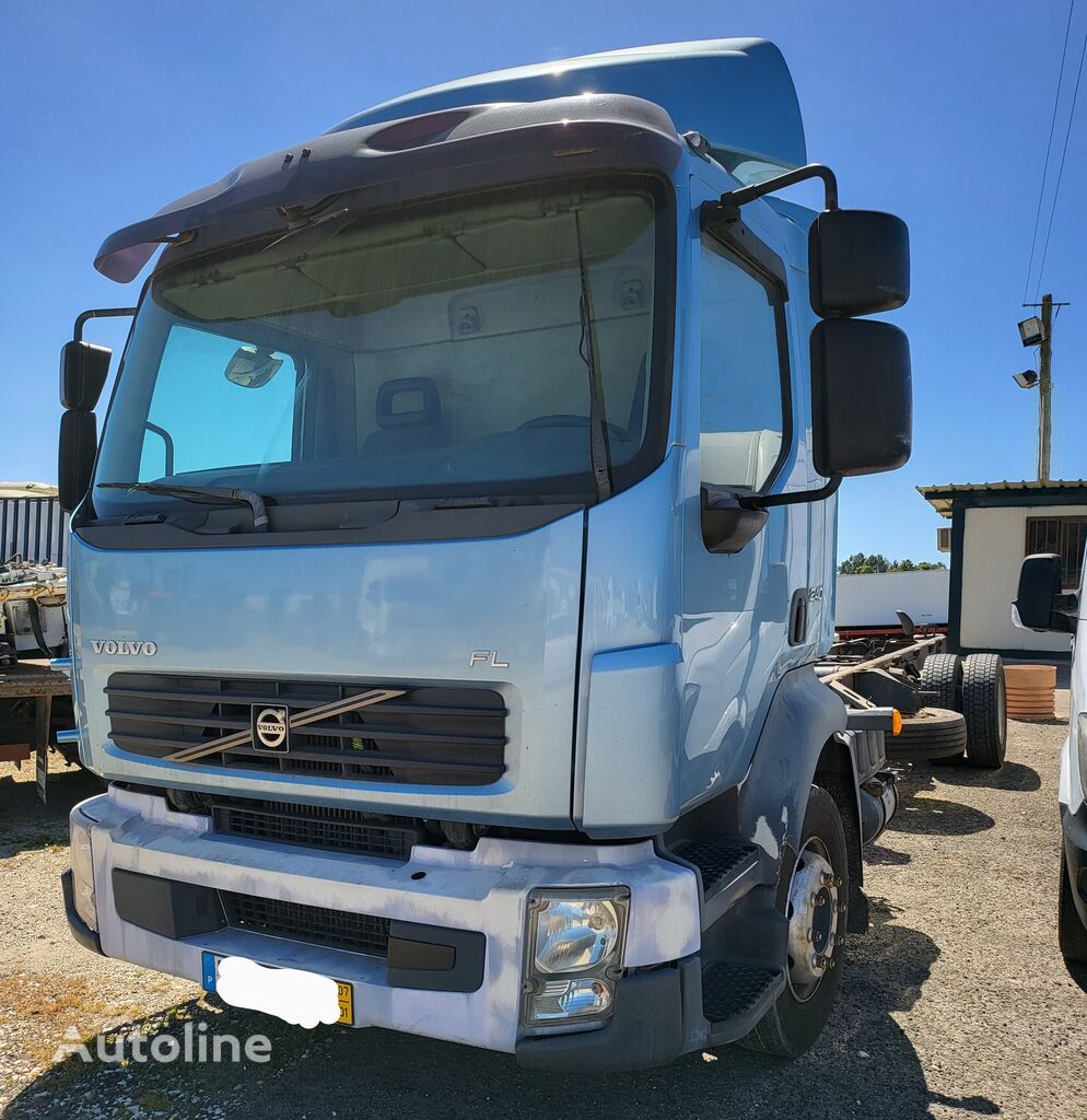Volvo FL 240 chassis truck