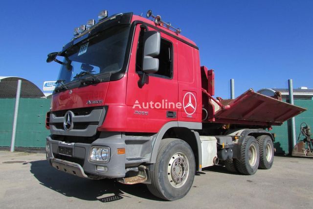 Mercedes-Benz 2655  dump truck