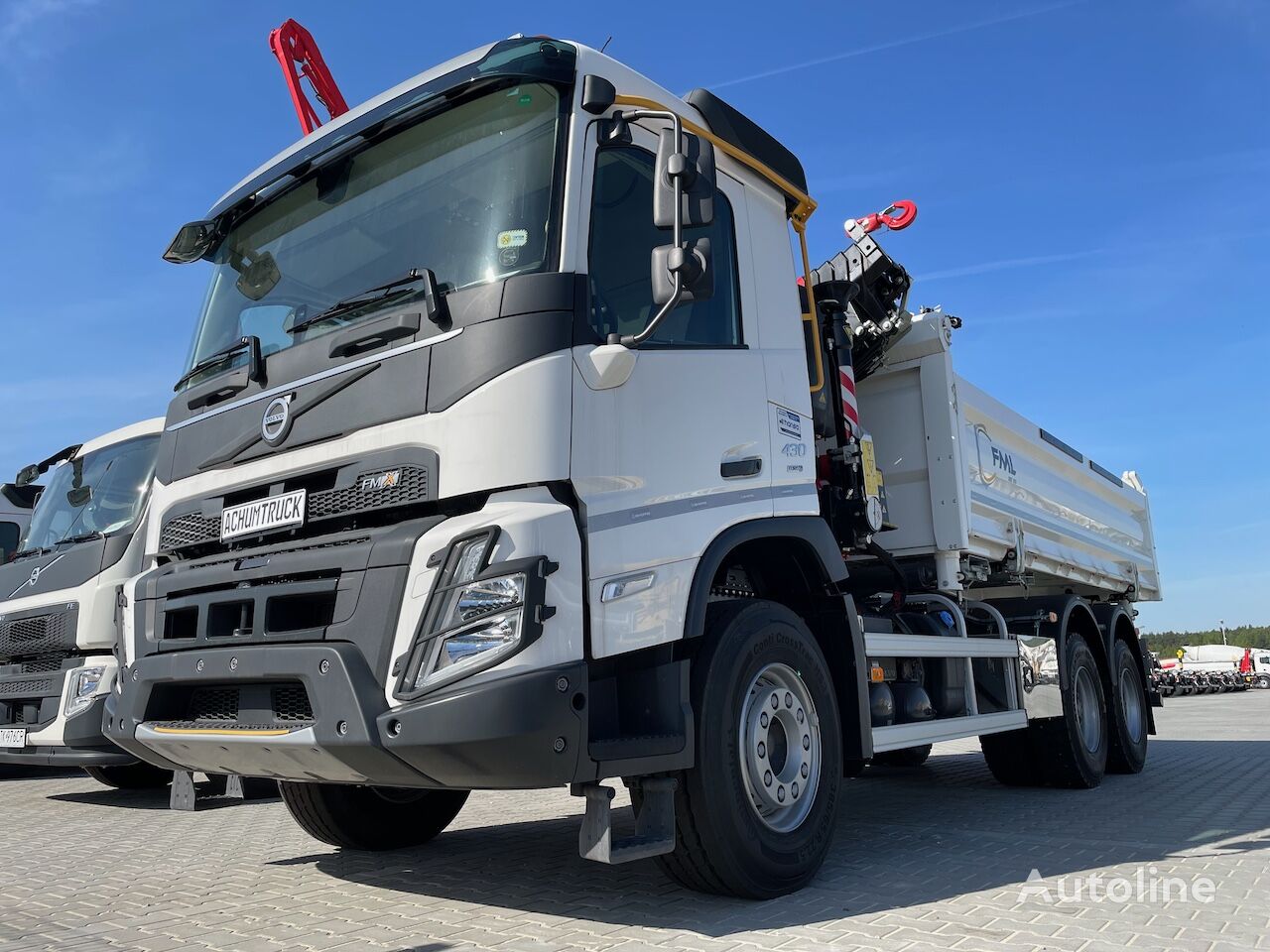 new Volvo FMX 430 6x4 FML TŘÍSTRANNÝ SKLÁPĚČ (Bordmatik) FASSI F235 dump truck