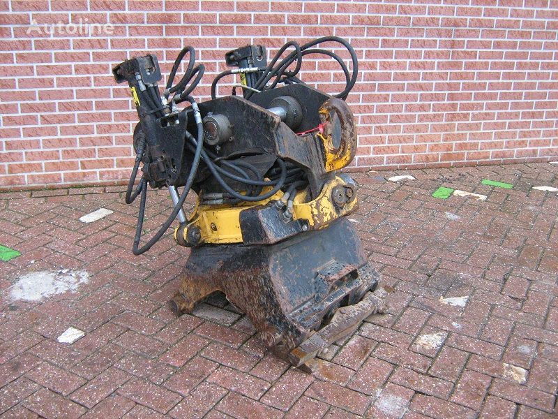 Engcon Diversen EC15 tarpaulin