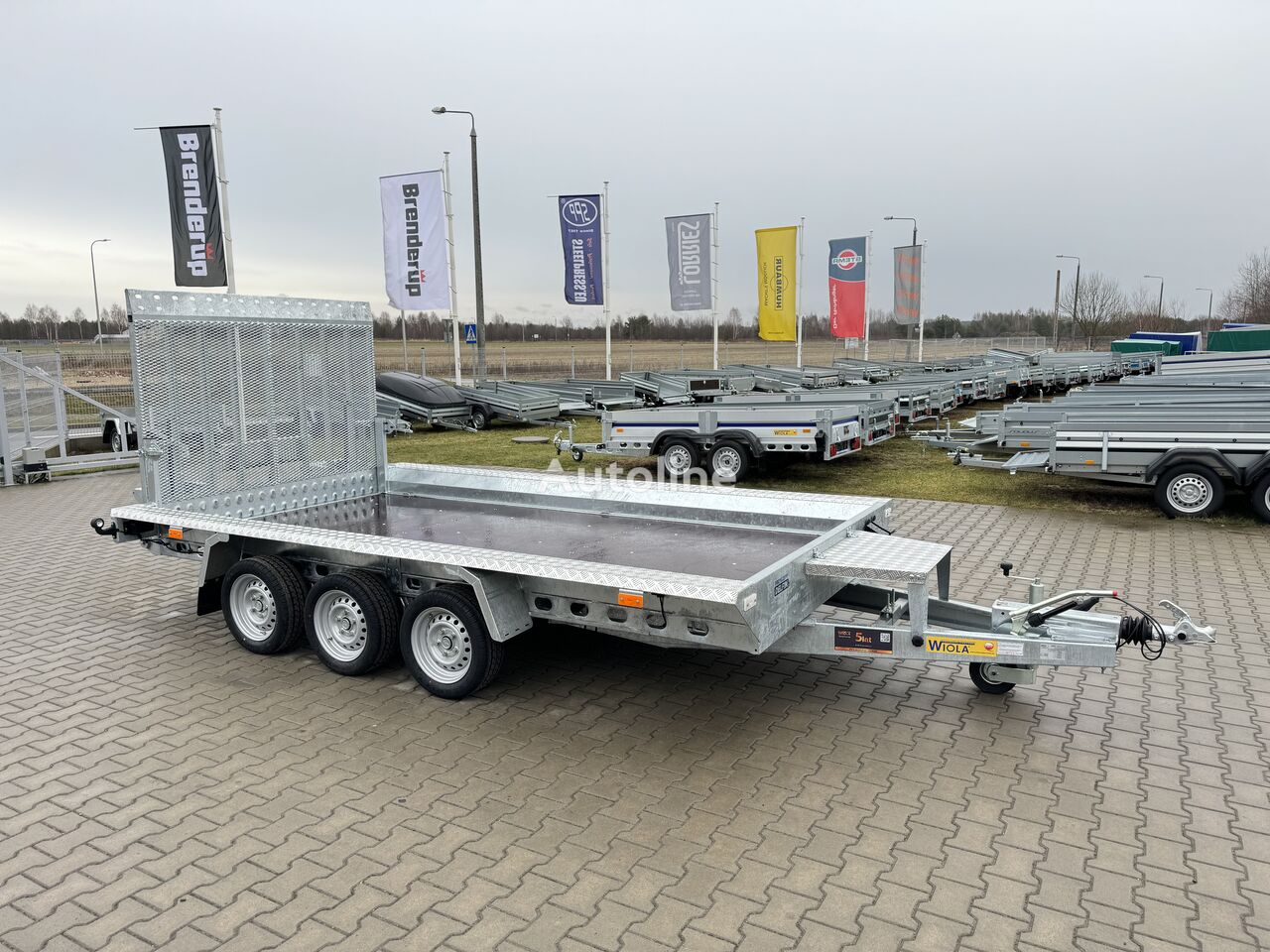 new Wiola B3540 MAX 3 axle trailer 3.5 T GVW machine transporter excavator equipment trailer