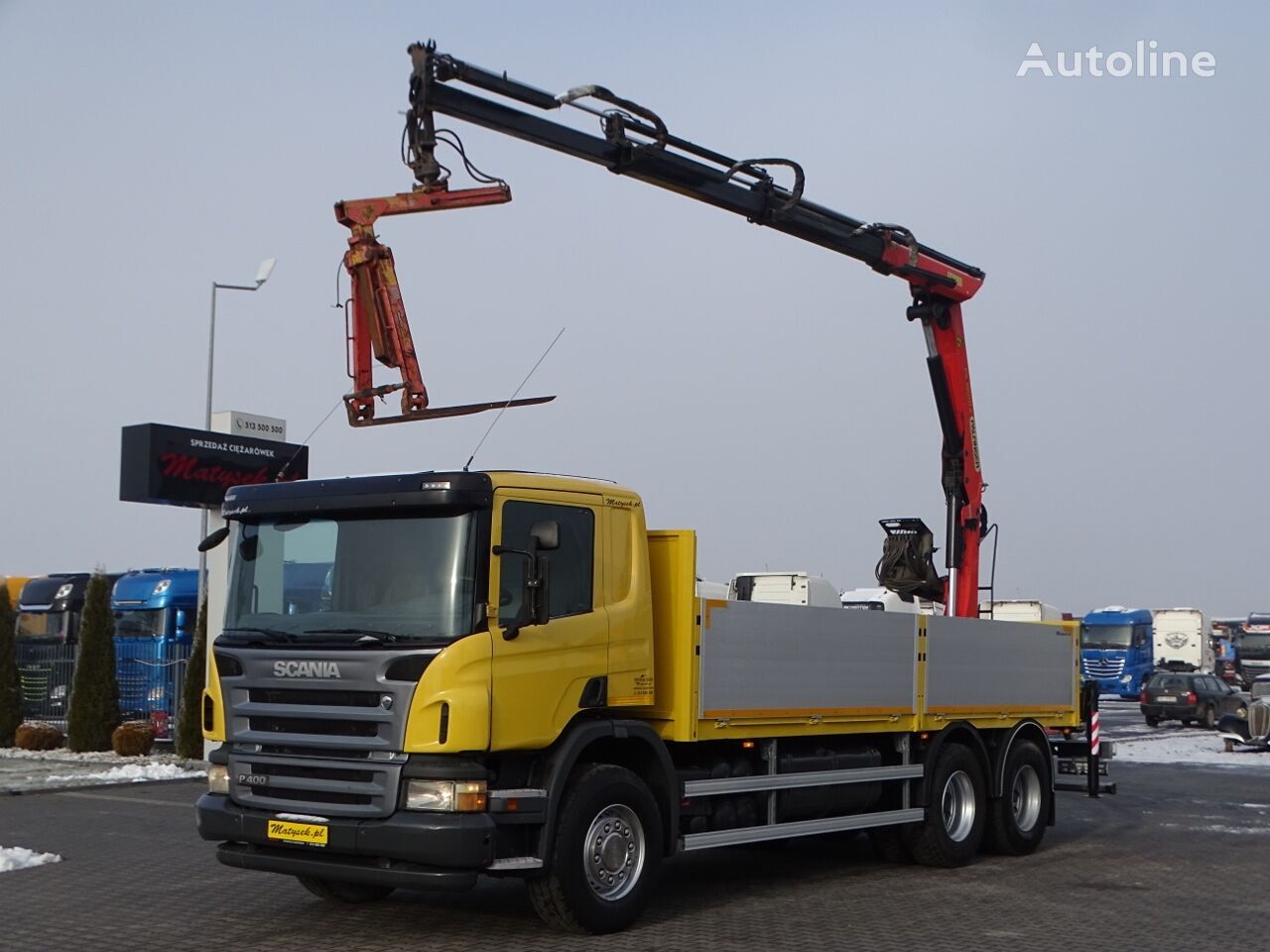 Scania P 400 flatbed truck