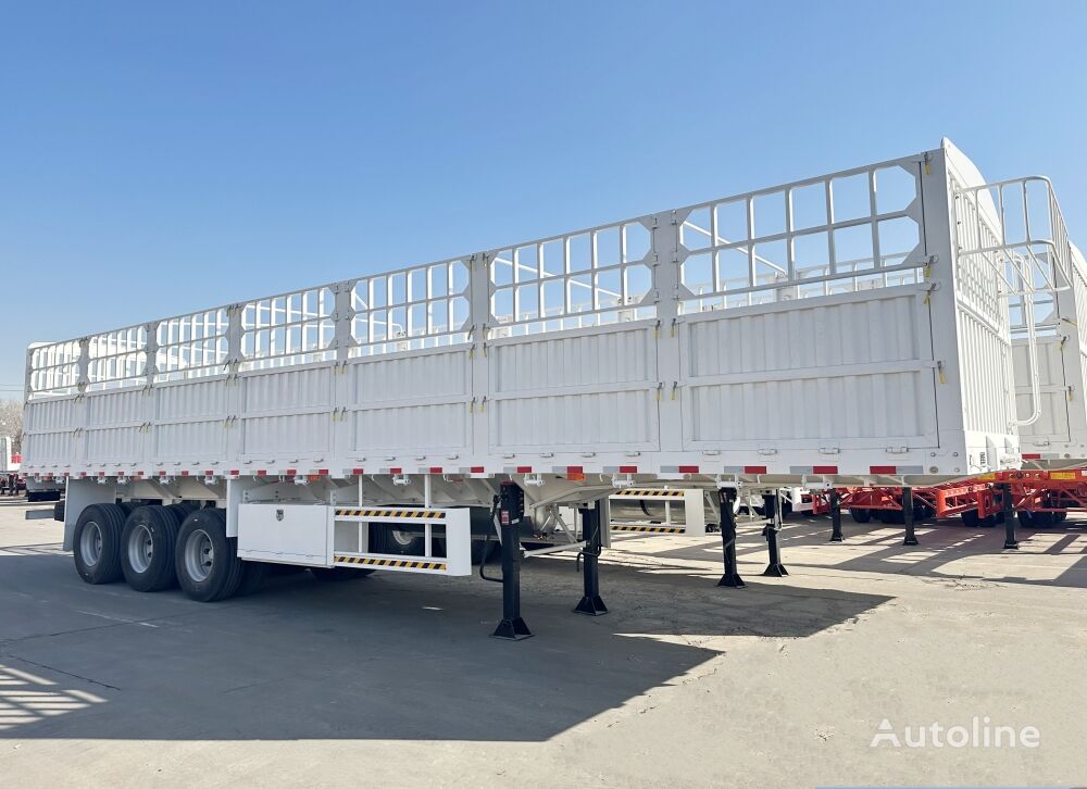 new New Tri Axle Animal Transport Fence Trailer 80 Ton Price - S livestock semi-trailer