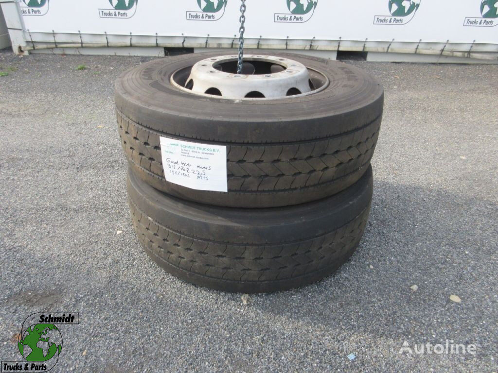 Goodyear 315/70R 22.5 M+S BANDEN MET WIELEN 2 X truck tire